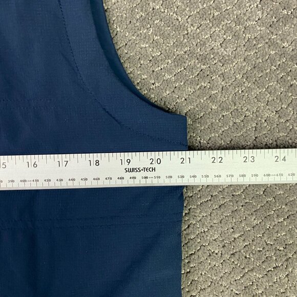 Travis Mathew Interlude Puffer Vest Men's Medium Blue Golf Performance Quilted - Picture 10 of 11